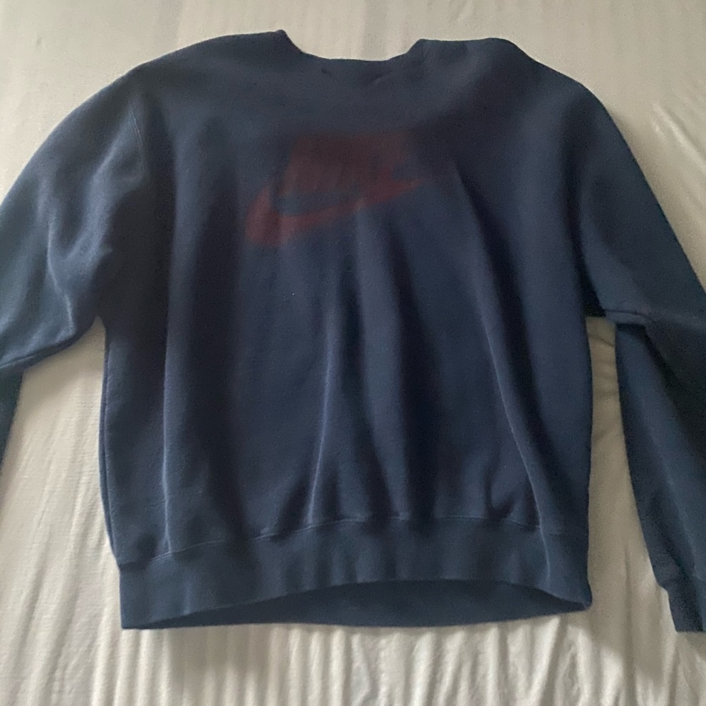 SOLD Vintage Nike Sweatshirt